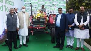 Nitin Gadkari to launch India's first CNG tractor