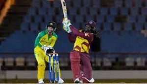 Chris Gayle became the first batsman to score 14 thousand runs in T20 cricket