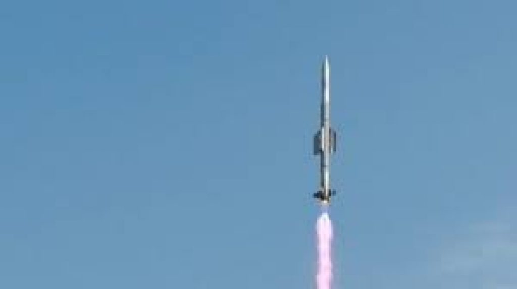 India successfully test-fires Short Range Surface to Air Missile for Navy