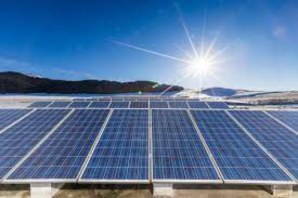 Rajasthan and Andhra Pradesh Lead in Solar Park Scheme Capacities